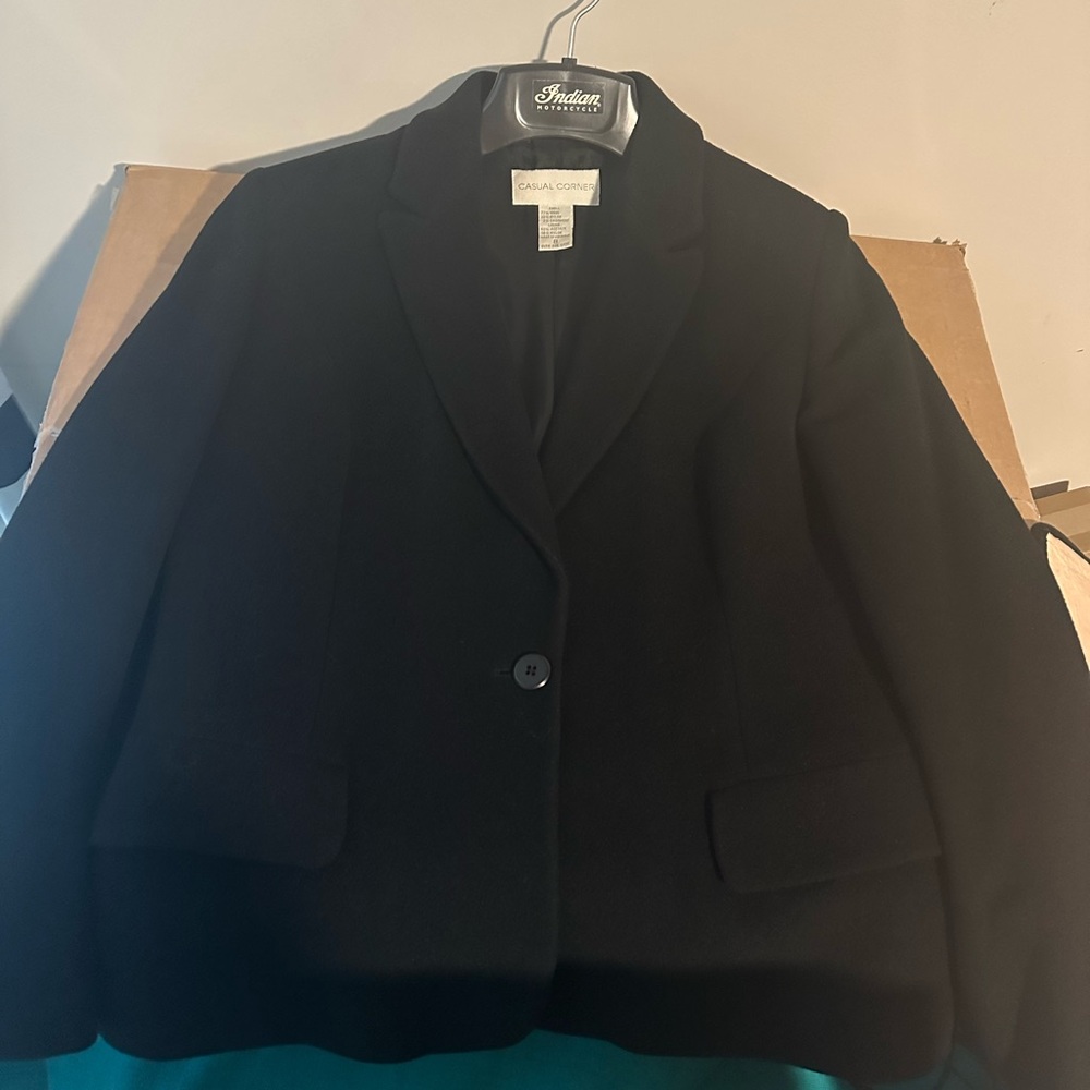 Casual Corner Black Women's Blazer